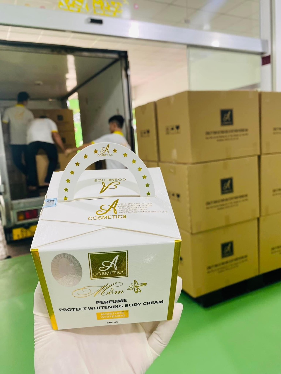 U mê không lối thoát cái chất kem 10 người dùng thì 11 người khen U mê không lối thoát cái chất kem 10 người dùng thì 11 người khen