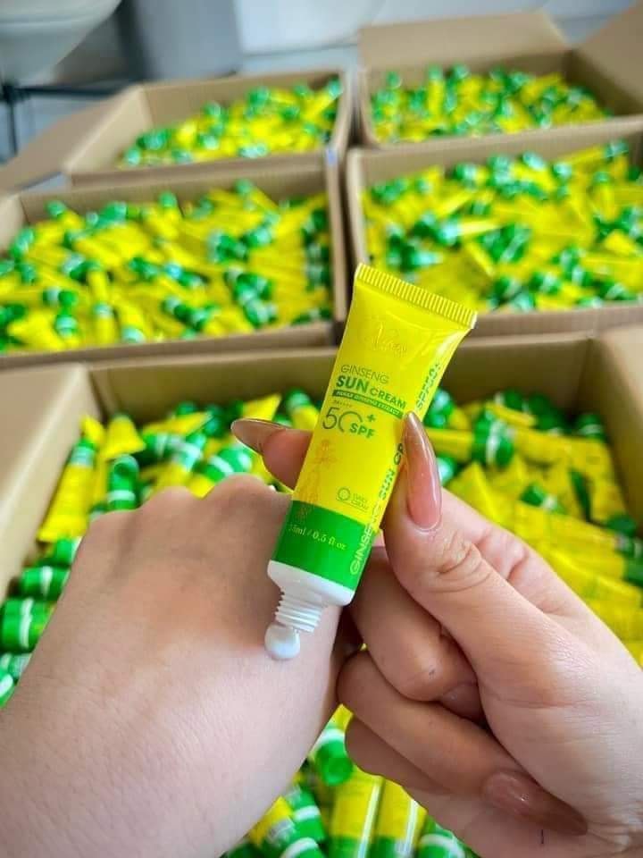 Kem chống nắng Nikos SPF50+ PA+++ Kem chống nắng Nikos SPF50+ PA+++