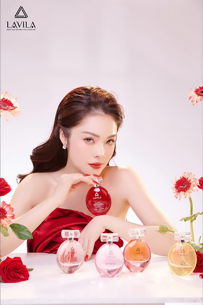 Tháng 10 tháng của những yêu thương và hạnh phúc Tháng 10 tháng của những yêu thương và hạnh phúc