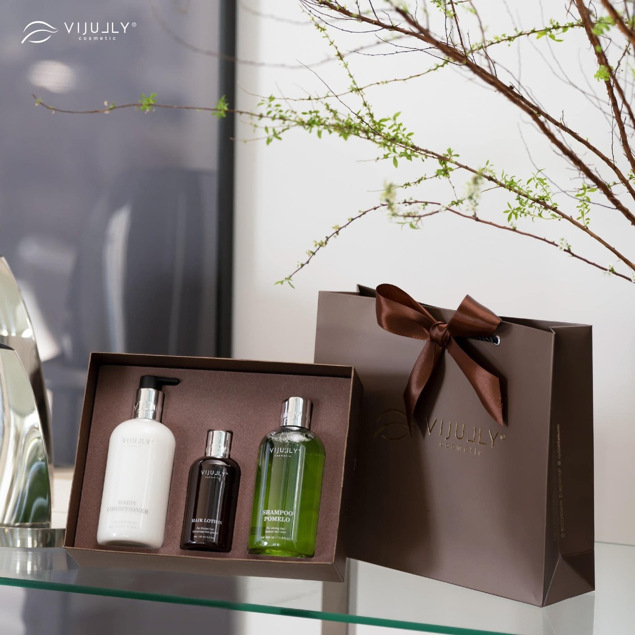 Một món quà 20/10 ý nghĩa tặng người phụ nữ yêu thương Muse of Vi Jully Một món quà 20/10 ý nghĩa tặng người phụ nữ yêu thương Muse of Vi Jully