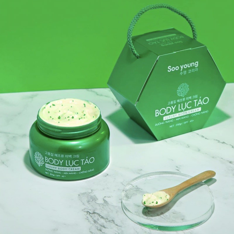 Kem Body Lục Tảo Soo Young Kem Body Lục Tảo Soo Young