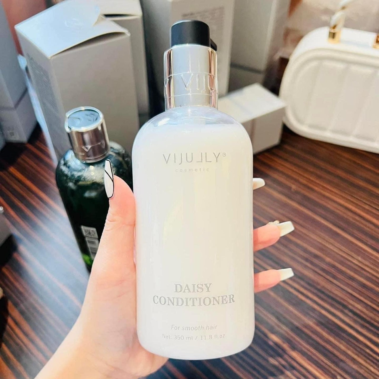 Mẫu mới Vijuly quá sang xịn luôn set bộ Bưởi Vijuly dành cho nàng hay rụng tóc Mẫu mới Vijuly quá sang xịn luôn set bộ Bưởi Vijuly dành cho nàng hay rụng tóc