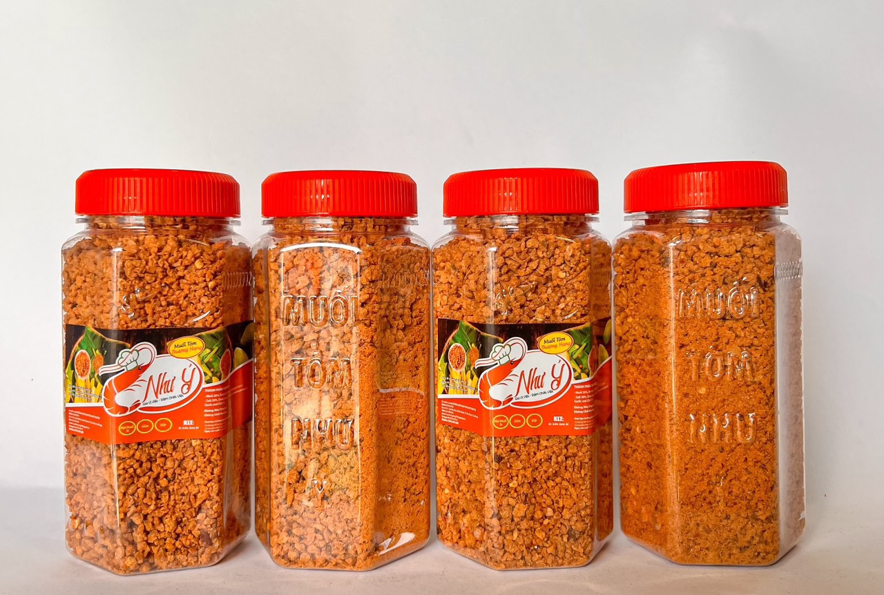 Tết này shop em có bán thêm đồ ăn vặt nha khách có đầy đủ các món luôn ạ Tết này shop em có bán thêm đồ ăn vặt nha khách có đầy đủ các món luôn ạ