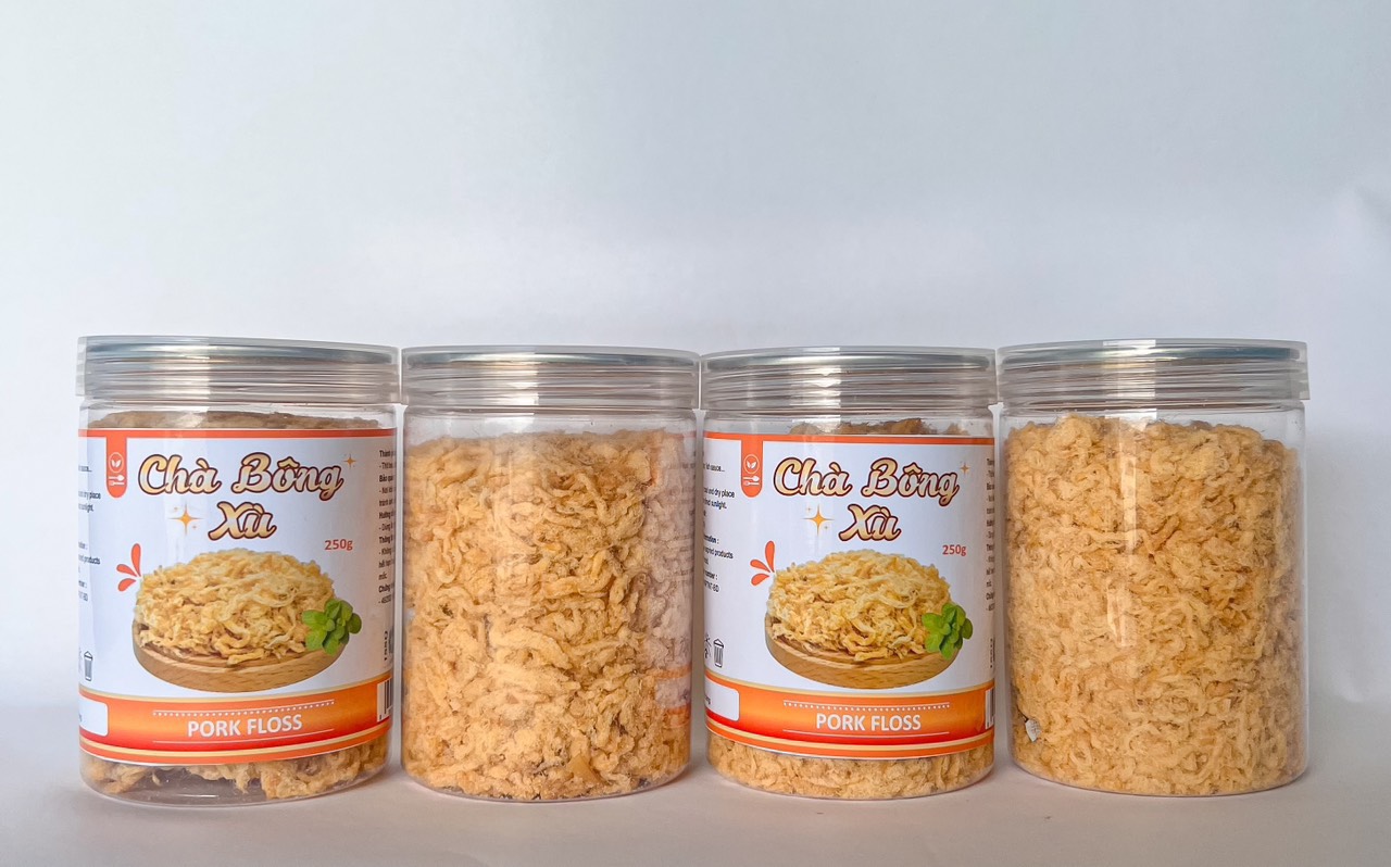 Tết này shop em có bán thêm đồ ăn vặt nha khách có đầy đủ các món luôn ạ Tết này shop em có bán thêm đồ ăn vặt nha khách có đầy đủ các món luôn ạ