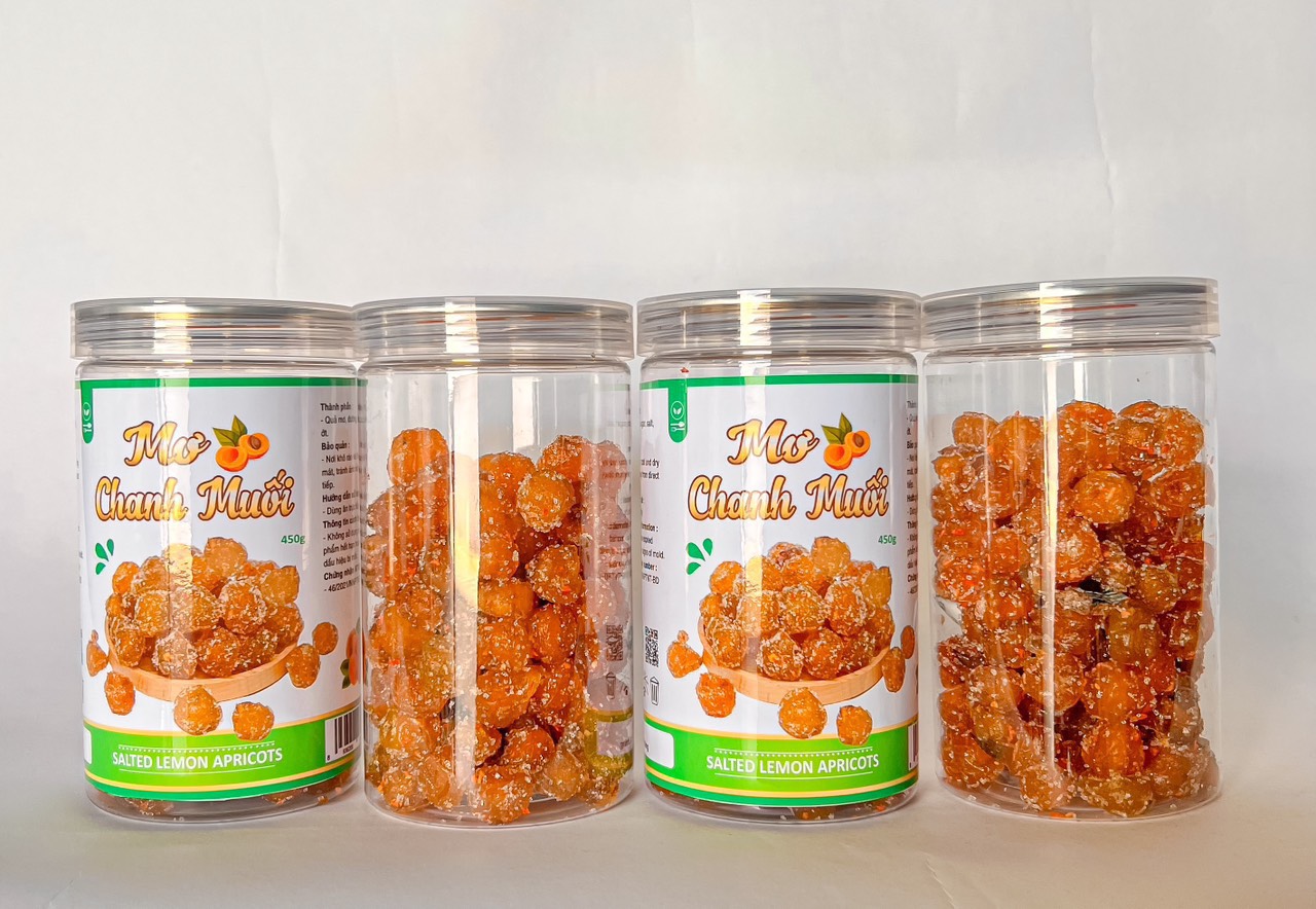 Tết này shop em có bán thêm đồ ăn vặt nha khách có đầy đủ các món luôn ạ Tết này shop em có bán thêm đồ ăn vặt nha khách có đầy đủ các món luôn ạ