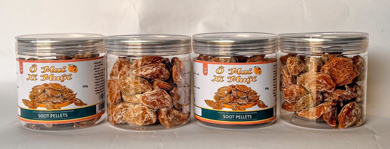 Tết này shop em có bán thêm đồ ăn vặt nha khách có đầy đủ các món luôn ạ Tết này shop em có bán thêm đồ ăn vặt nha khách có đầy đủ các món luôn ạ