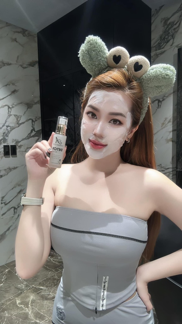 Bán em detox này 5 năm thì Phương Anh sài chắc cả 1.000 chai Bán em detox này 5 năm thì Phương Anh sài chắc cả 1.000 chai