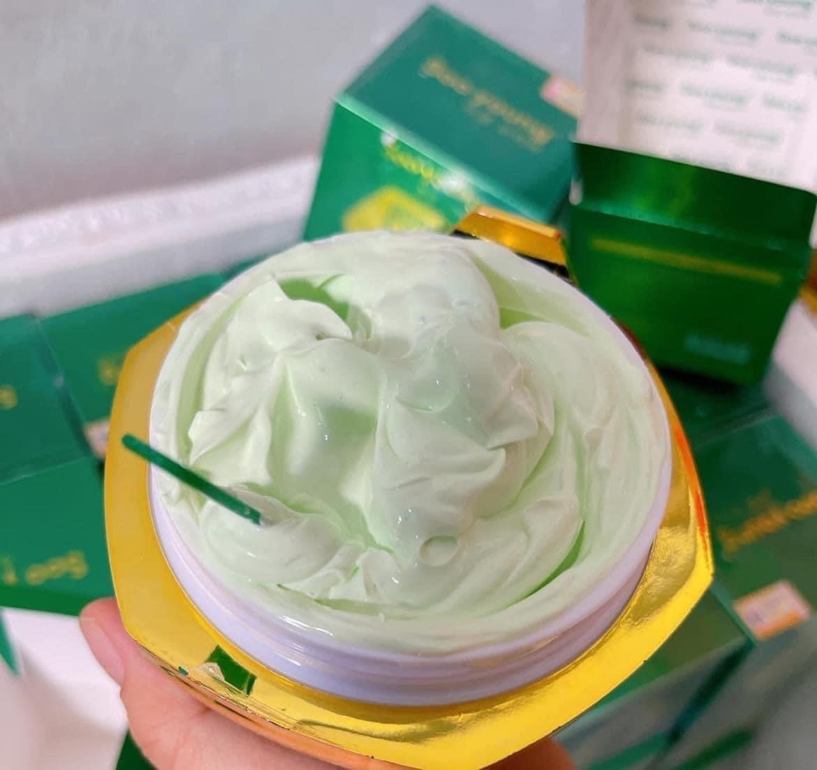 Trắng mịn như sữa chua nhưng không phải sữa chua mà là Body Legend SooYoung siêu phẩm quốc dân 2023 Trắng mịn như sữa chua nhưng không phải sữa chua mà là Body Legend SooYoung siêu phẩm quốc dân 2023