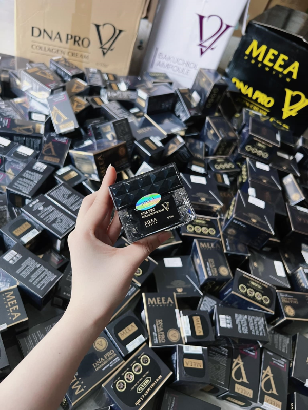 Combo Dưỡng Da Face Cá Hồi DNA Pro V2 Lớn + Serum Bakuchiol Ampoule V2 Meea Orgin Combo Dưỡng Da Face Cá Hồi DNA Pro V2 Lớn + Serum Bakuchiol Ampoule V2 Meea Orgin