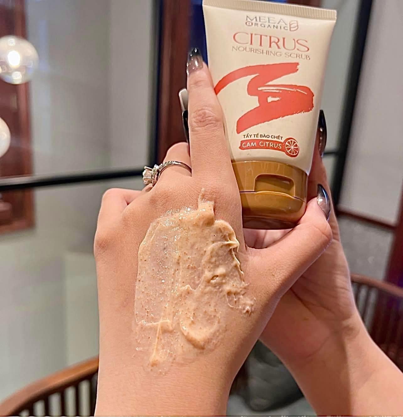 Tẩy Tế Bào Chết Face Cam Citrus Meea Organic Nouishing Scrub Tẩy Tế Bào Chết Face Cam Citrus Meea Organic Nouishing Scrub