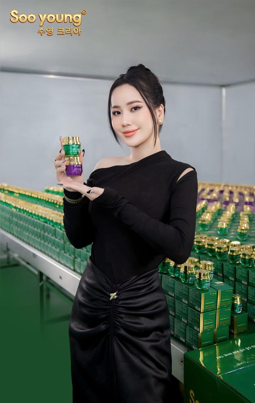 Sản phẩm vạn người mê nhà em đây đẹp thật sự mọi người ơi chất kem phô mai dẻo tan chảy tan chảy vào da càng xài càng đắm say Sản phẩm vạn người mê nhà em đây đẹp thật sự mọi người ơi chất kem phô mai dẻo tan chảy tan chảy vào da càng xài càng đắm say