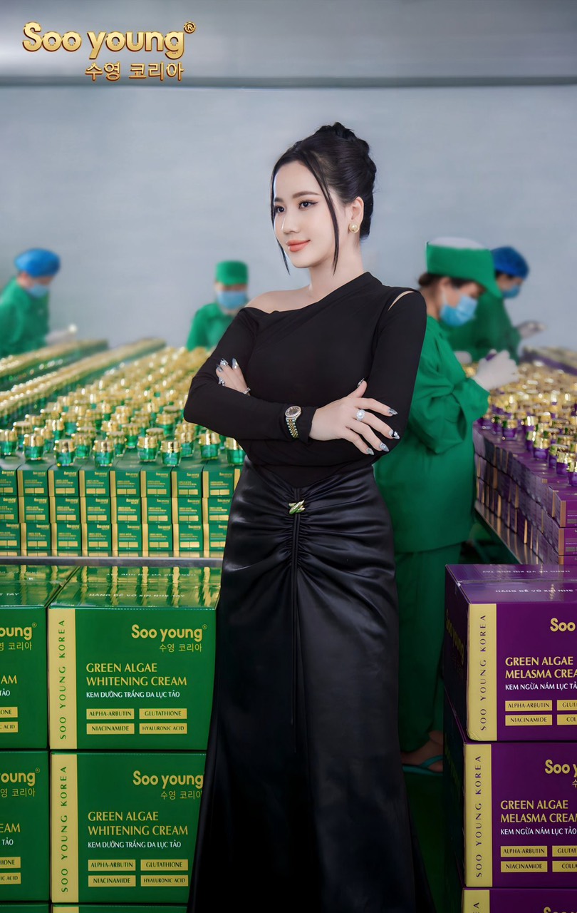 Sản phẩm vạn người mê nhà em đây đẹp thật sự mọi người ơi chất kem phô mai dẻo tan chảy tan chảy vào da càng xài càng đắm say Sản phẩm vạn người mê nhà em đây đẹp thật sự mọi người ơi chất kem phô mai dẻo tan chảy tan chảy vào da càng xài càng đắm say