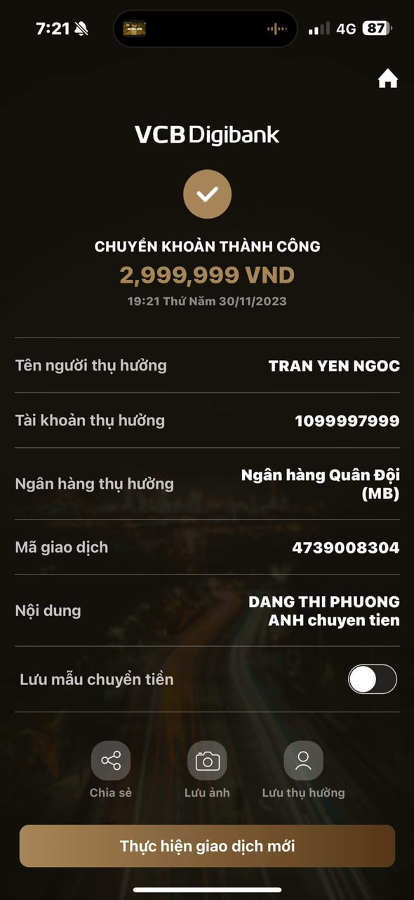 Sinh thần đầu tiên nhận quà từ Boss Đặng Phương Anh Sinh thần đầu tiên nhận quà từ Boss Đặng Phương Anh