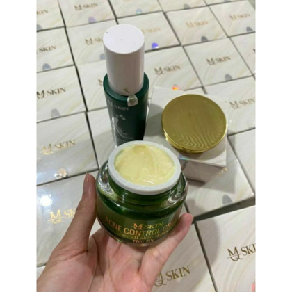 Combo Cao Mụn Sâm Vàng MQ Skin Combo Cao Mụn Sâm Vàng MQ Skin