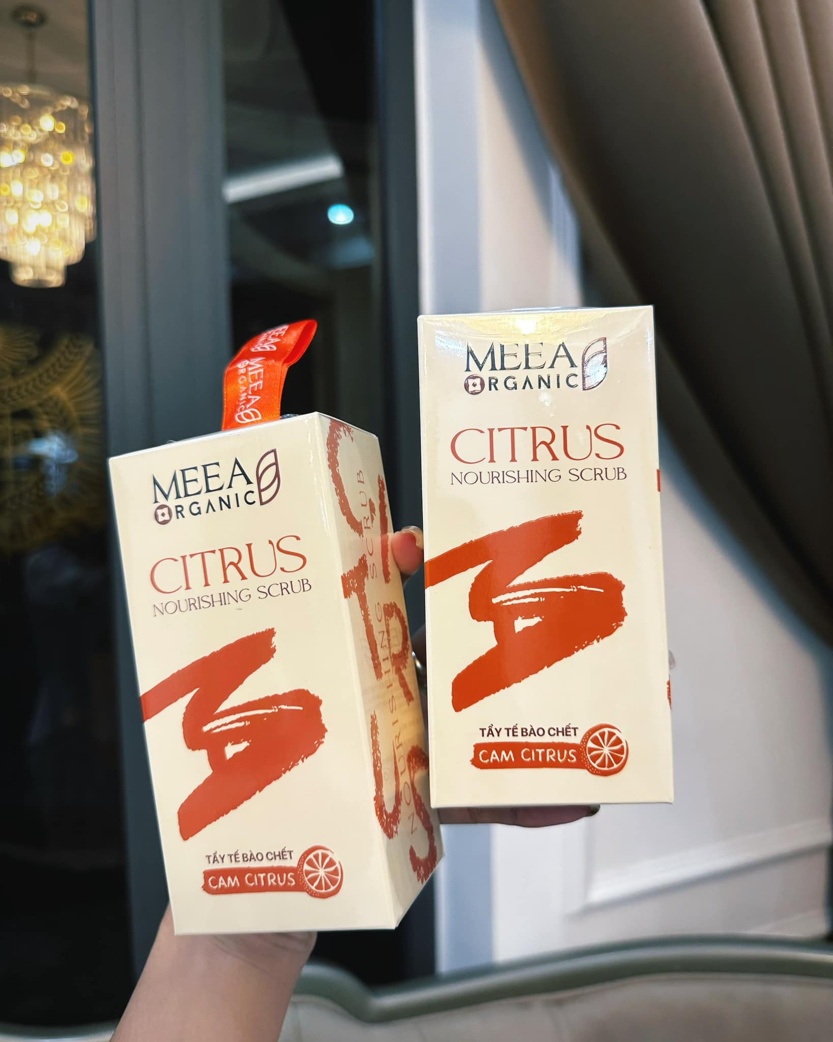 Thứ mà chị em đang cần đấy ạ tẩy tế bào chết Cam CitRus Thứ mà chị em đang cần đấy ạ tẩy tế bào chết Cam CitRus