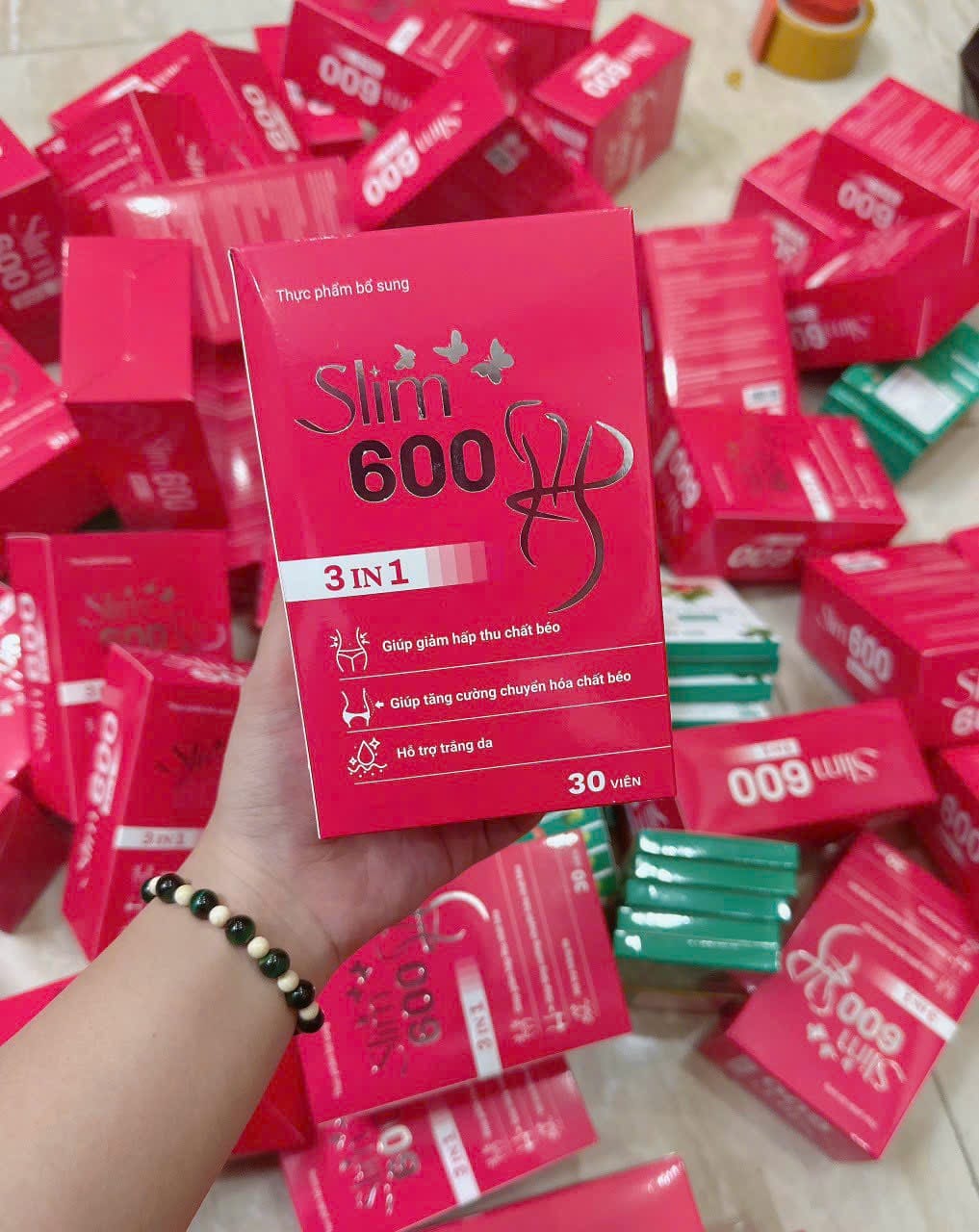 Kẹo giảm Cân Slim 600 3IN1 Tặng Detox Diệt tận gốc mỡ chai lì lâu năm khó ɡiảm Kẹo giảm Cân Slim 600 3IN1 Tặng Detox Diệt tận gốc mỡ chai lì lâu năm khó ɡiảm