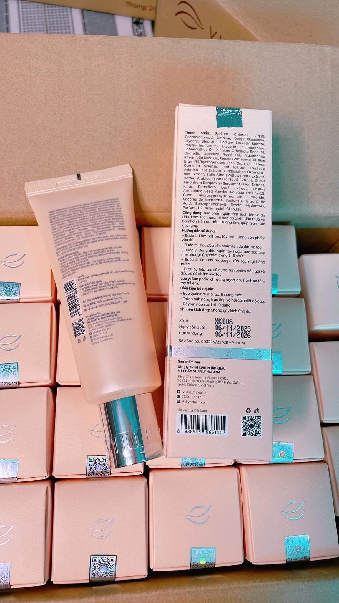 Muối tẩy tế bào chết da đầu Vijully phiên bản đặc biệt lưu giữ hương thơm tinh tế trên từng sợi tóc Muối tẩy tế bào chết da đầu Vijully phiên bản đặc biệt lưu giữ hương thơm tinh tế trên từng sợi tóc