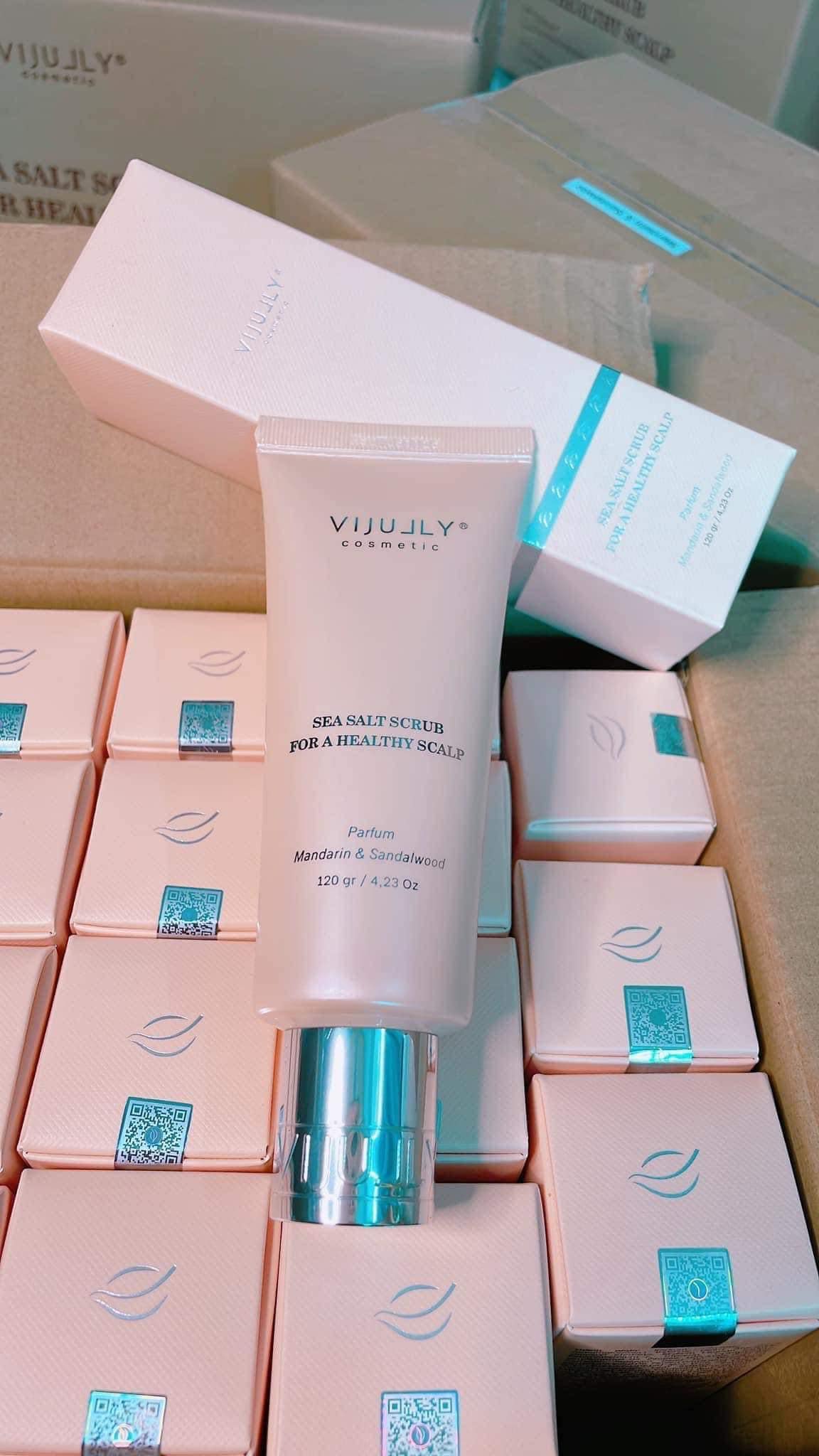 Muối tẩy tế bào chết da đầu Vijully phiên bản đặc biệt lưu giữ hương thơm tinh tế trên từng sợi tóc Muối tẩy tế bào chết da đầu Vijully phiên bản đặc biệt lưu giữ hương thơm tinh tế trên từng sợi tóc