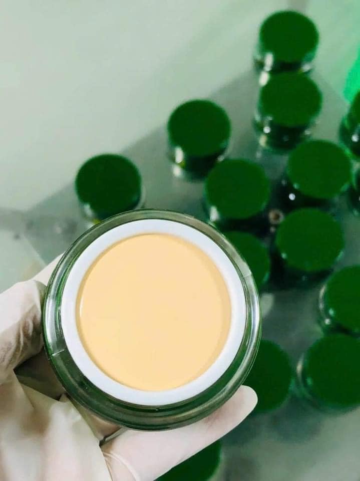 Đến với Kem trị nám huỳnh Đỗ giải quyết tất cả vấn đè về nám Đến với Kem trị nám huỳnh Đỗ giải quyết tất cả vấn đè về nám