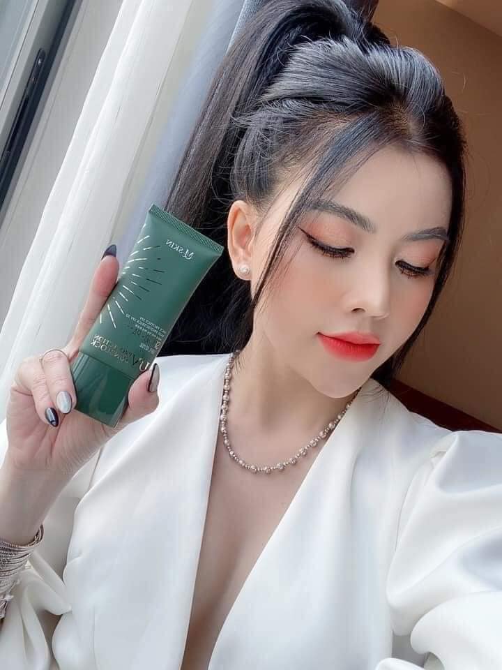 Kem chống nắng MQSkin có chỉ số chống nắng cao bảo vệ da và ngăn bụi bẩm và vi khuản trên da