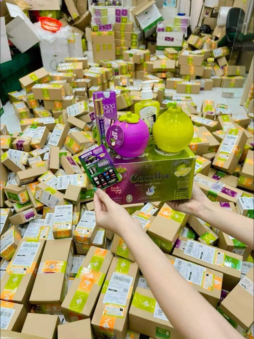 Combo Kem Son Group Nguyễn Tiên Combo Kem Son Group Nguyễn Tiên