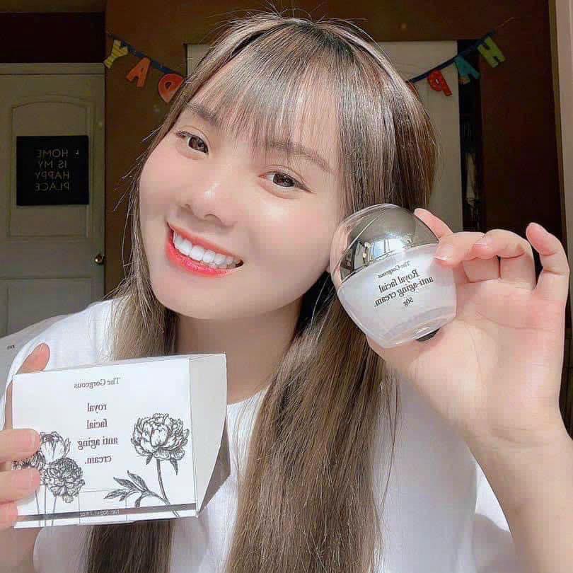 Kem cừu nhà em có 2 loại nha cả nhà ơi Công dụng của Kem Cừu Dưỡng Da Ngày Đêm Kem cừu nhà em có 2 loại nha cả nhà ơi Công dụng của Kem Cừu Dưỡng Da Ngày Đêm