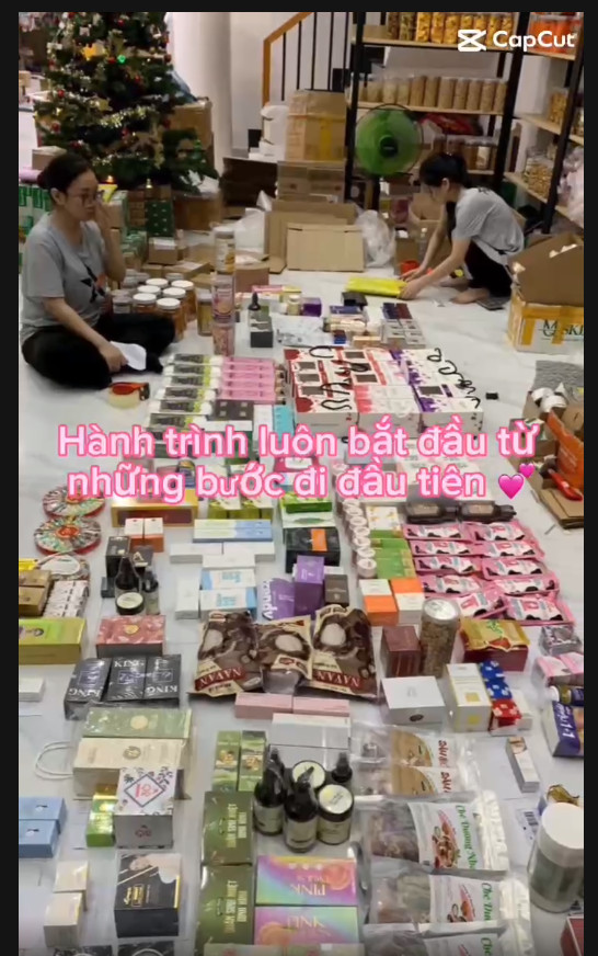 E cảm ơn tất cả mọi người đã đồng hành cùng shop Ann trong thời gian qua ạ. Love all🥰