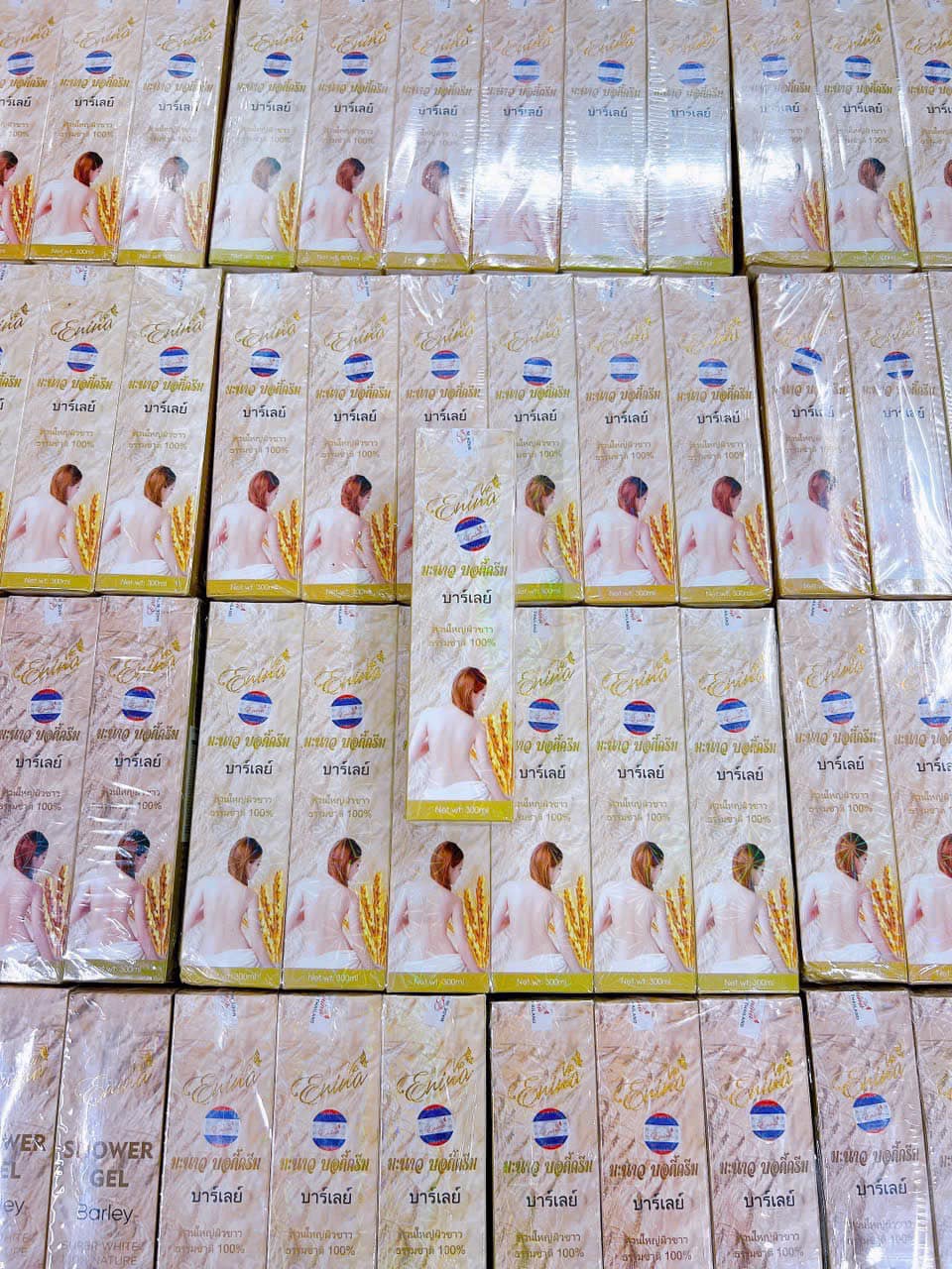 Tắm Trắng Enina Vip Thái Lan Sữa Ngon và Lúa Mạch bất chấp mọi loại da Tắm Trắng Enina Vip Thái Lan Sữa Ngon và Lúa Mạch bất chấp mọi loại da