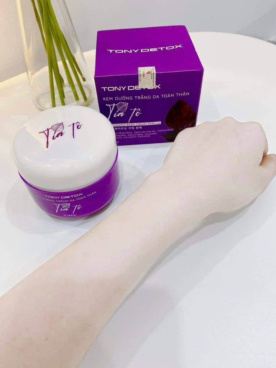 Kem Body Tía Tô Tony Detox Dưỡng Trắng Da Toàn Thân Kem Body Tía Tô Tony Detox Dưỡng Trắng Da Toàn Thân