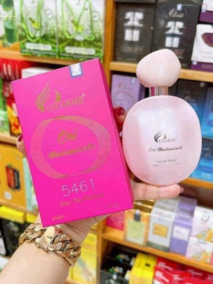 Charme Ori Mademoiselle mẫu mới 50ml Đây là dòng nước hoa dành cho nữ với hương thơm nhẹ nhàng Charme Ori Mademoiselle mẫu mới 50ml Đây là dòng nước hoa dành cho nữ với hương thơm nhẹ nhàng