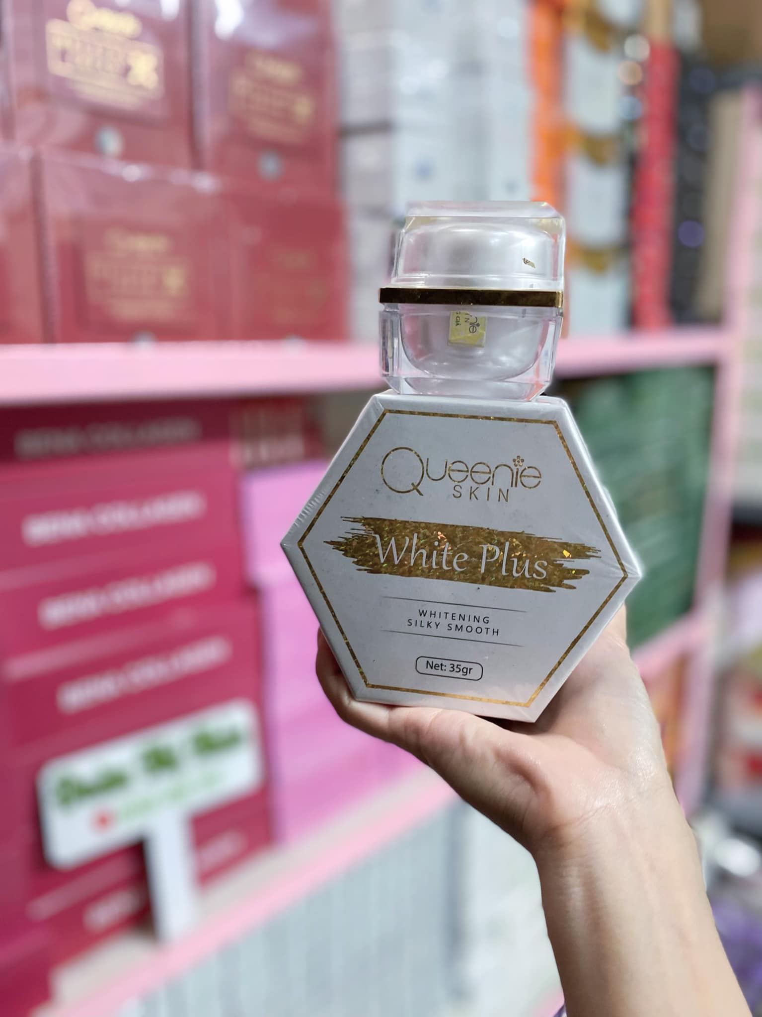 Kem Face Lười Queenie Skin Thượng Hạng White Plus Kem Face Lười Queenie Skin Thượng Hạng White Plus