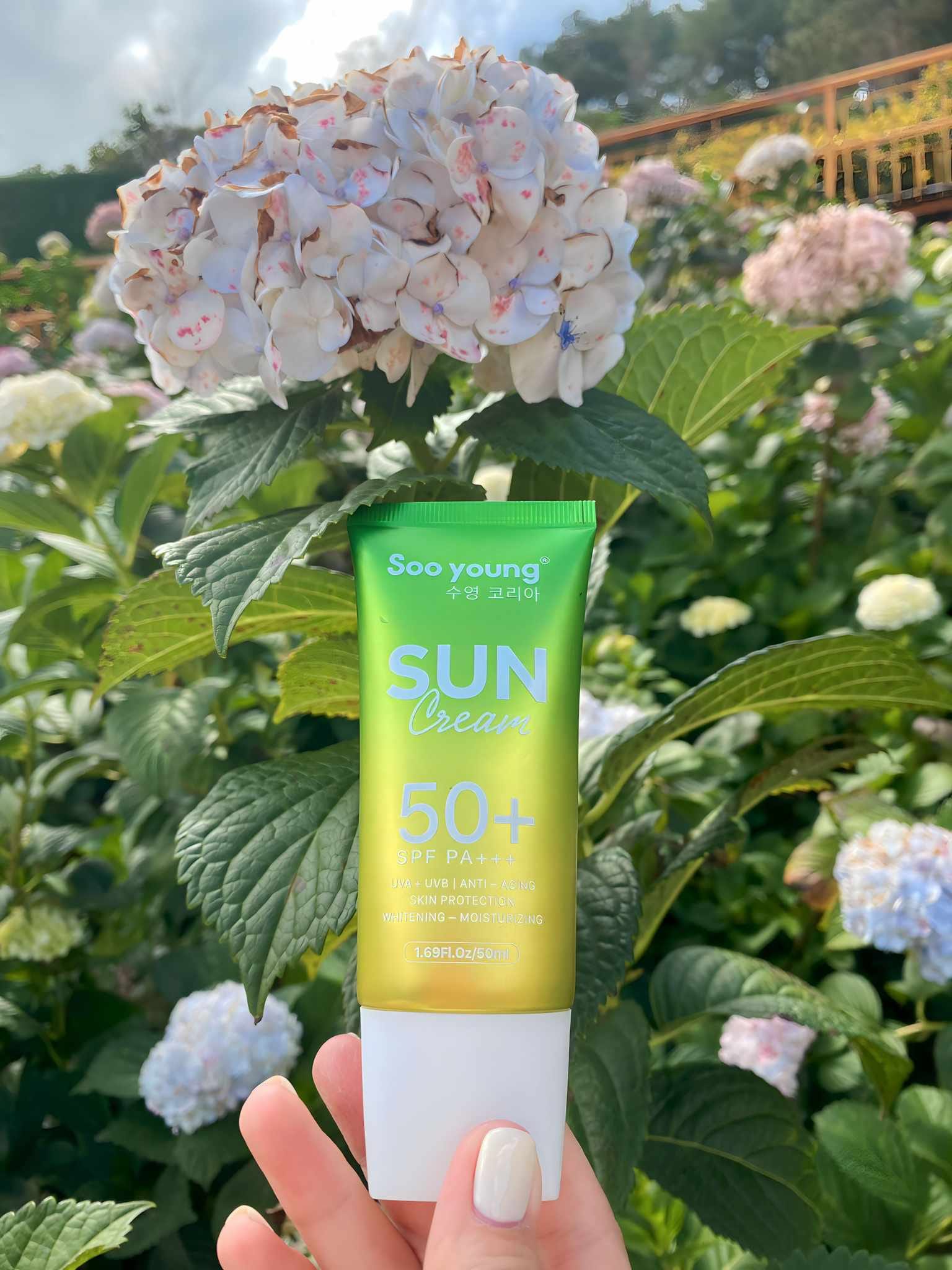 Kem Chống Nắng Lục Tảo Soo Young Phiên Bản Mới Dạng Sữa Kem Chống Nắng Lục Tảo Soo Young Phiên Bản Mới Dạng Sữa