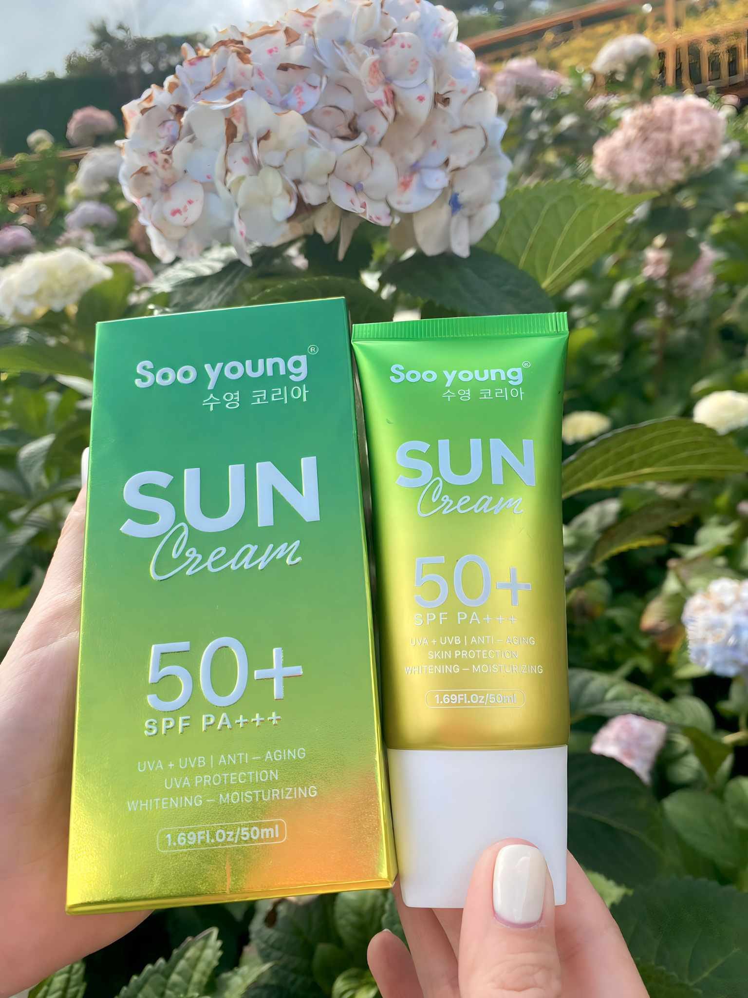 Kem Chống Nắng Lục Tảo Soo Young Phiên Bản Mới Dạng Sữa Kem Chống Nắng Lục Tảo Soo Young Phiên Bản Mới Dạng Sữa