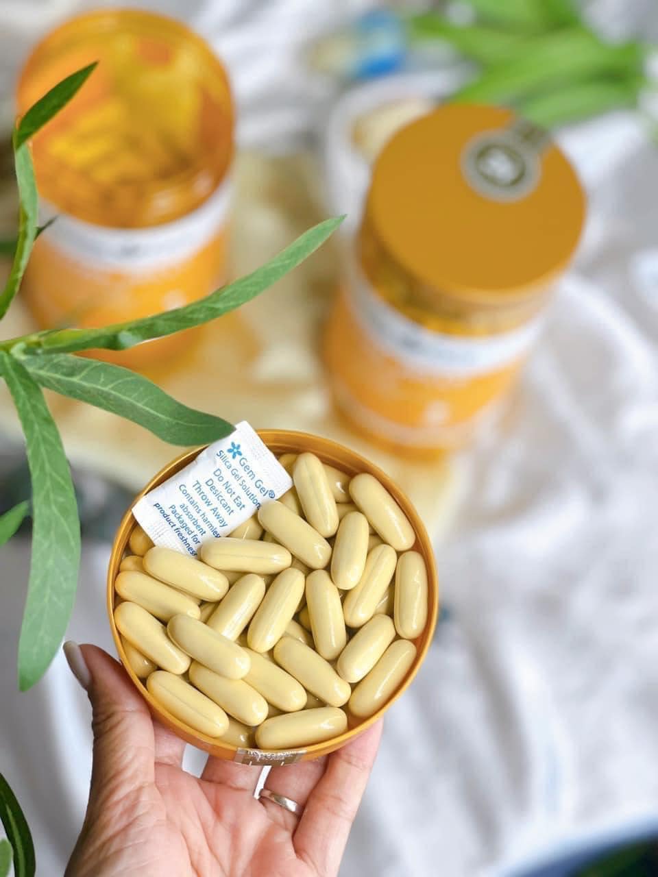 Sữa Ong chúa Healthy Care Úc Thần dược giữ mãi tuổi thanh xuân Sữa Ong chúa Healthy Care Úc Thần dược giữ mãi tuổi thanh xuân