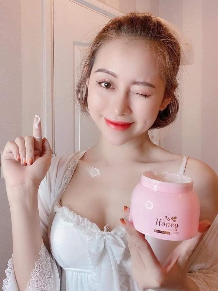 Kem Body Honey Pink Sợi Mật Ong Dát Vàng 24K trẻ hoá làn da Kem Body Honey Pink Sợi Mật Ong Dát Vàng 24K trẻ hoá làn da