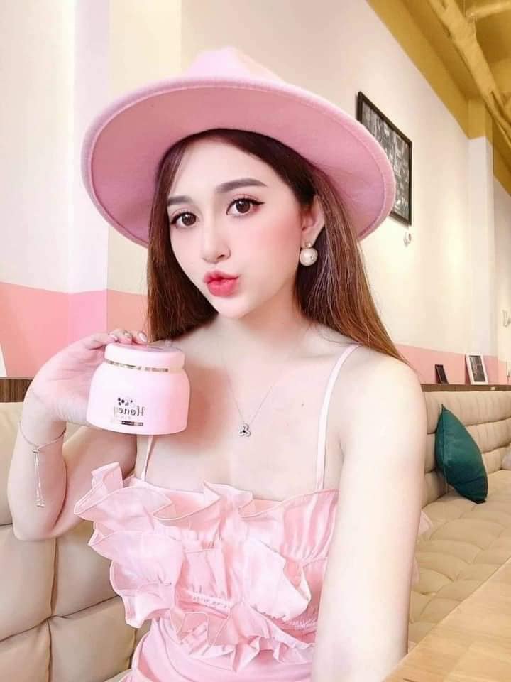 Kem Body Honey Pink Sợi Mật Ong Dát Vàng 24K trẻ hoá làn da Kem Body Honey Pink Sợi Mật Ong Dát Vàng 24K trẻ hoá làn da