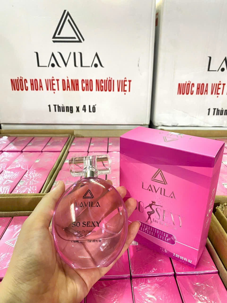 Nước hoa lavila thơm 8-12 tiếng, hàng việt nam chất lượng cao Nước hoa lavila thơm 8-12 tiếng, hàng việt nam chất lượng cao