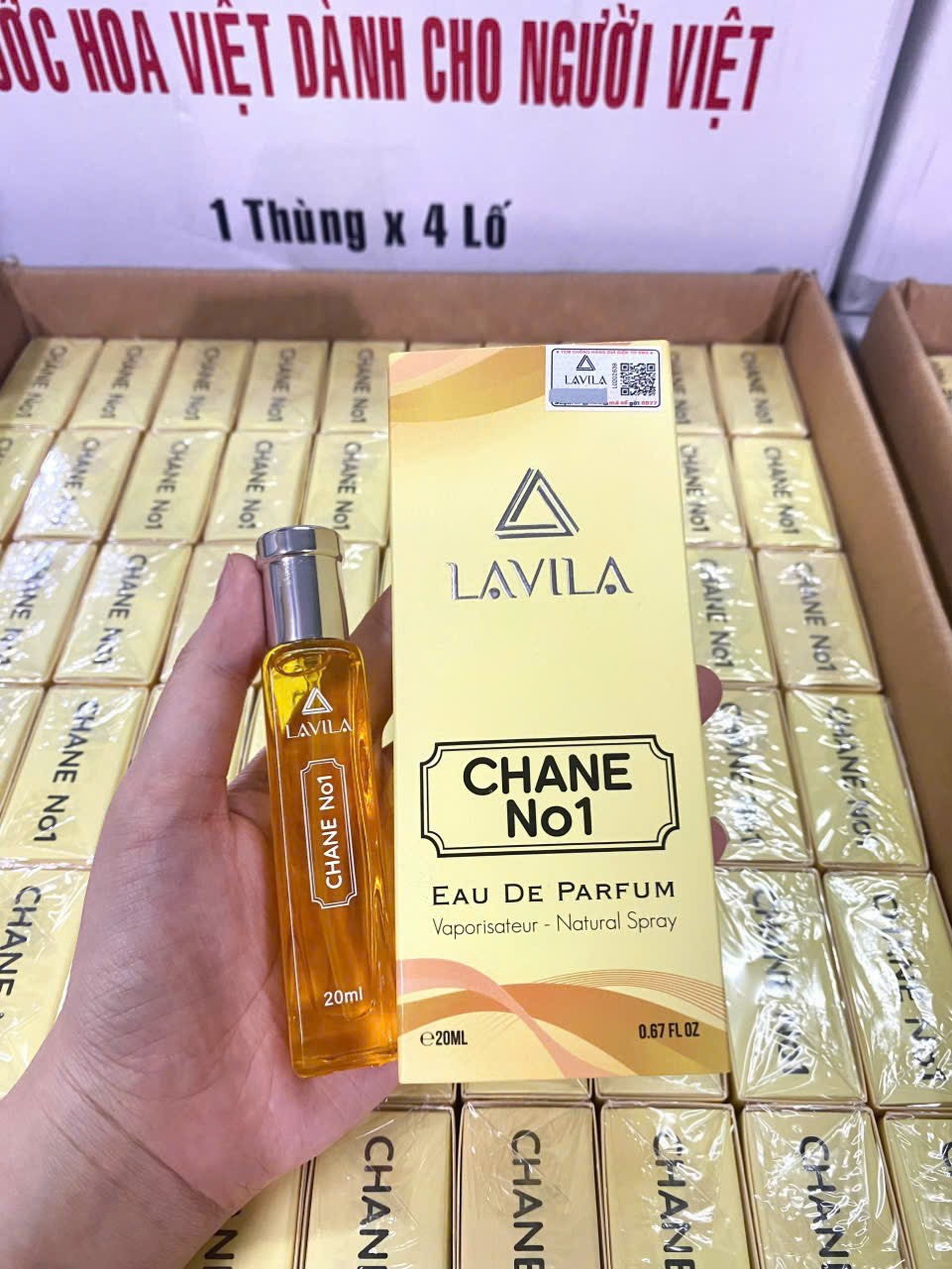 Nước hoa lavila thơm 8-12 tiếng, hàng việt nam chất lượng cao Nước hoa lavila thơm 8-12 tiếng, hàng việt nam chất lượng cao