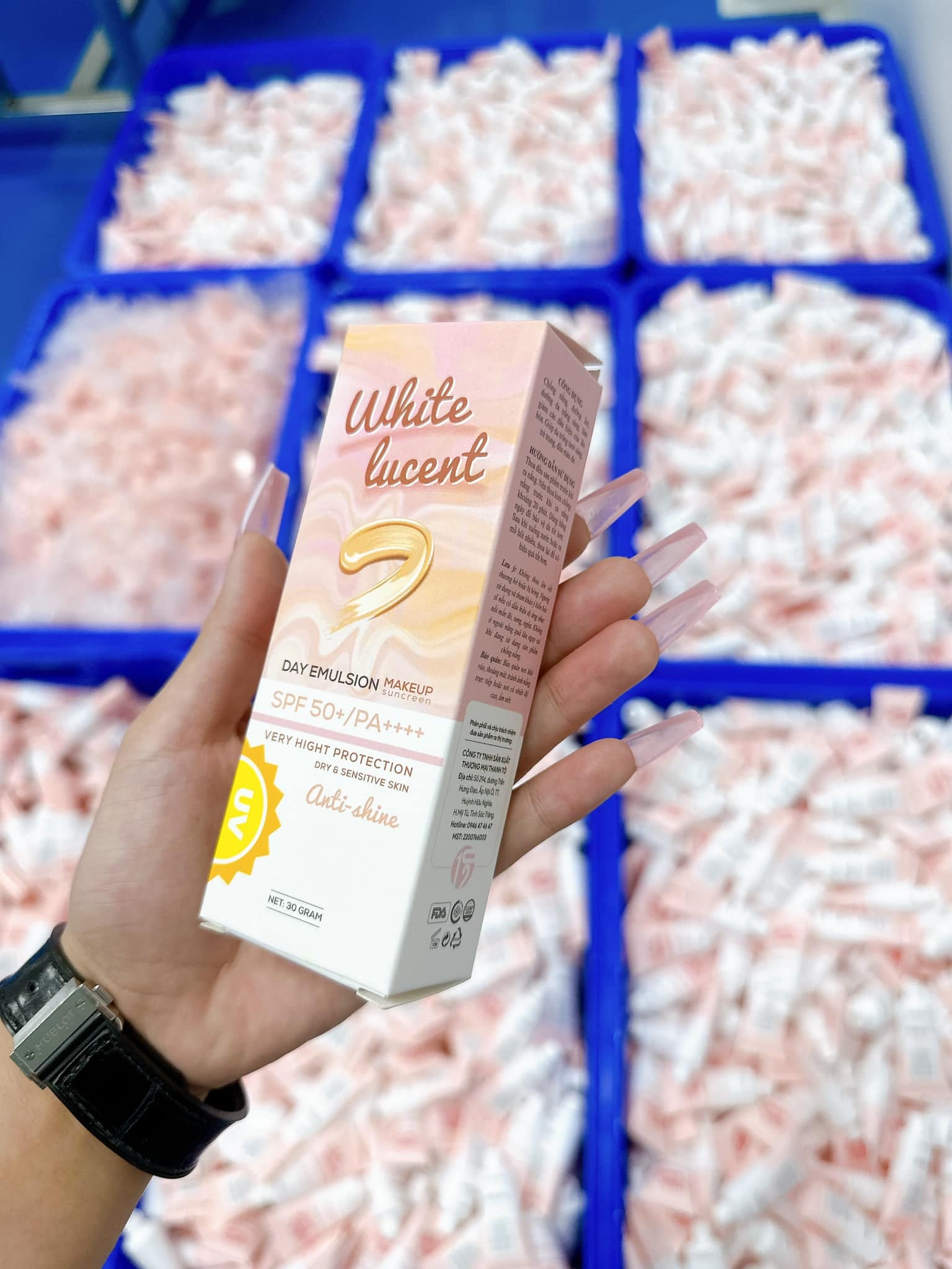 Kem Chống Nắng White Lucent Thanh Tô Cosmetics Kem Chống Nắng White Lucent Thanh Tô Cosmetics