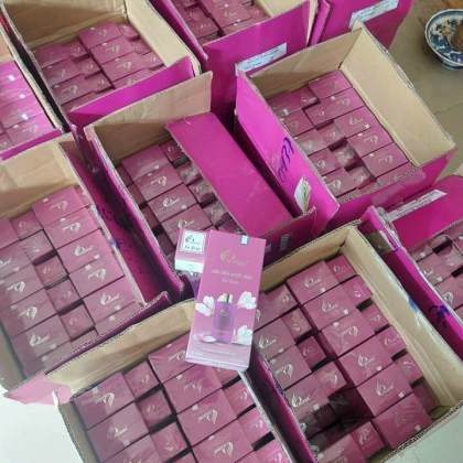 Sữa Tắm Nước Hoa Charme So Sexy 250ml Sữa Tắm Nước Hoa Charme So Sexy 250ml