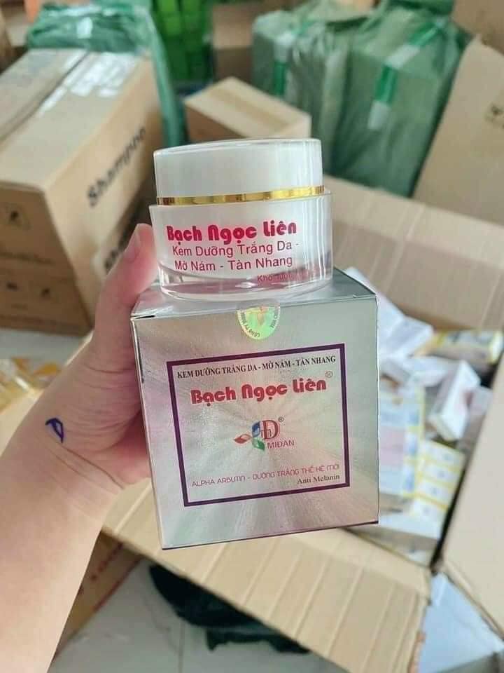 Kem Face Bạch Ngọc Liên 20g Dưỡng Trắng Da Mờ Nám Kem Face Bạch Ngọc Liên 20g Dưỡng Trắng Da Mờ Nám