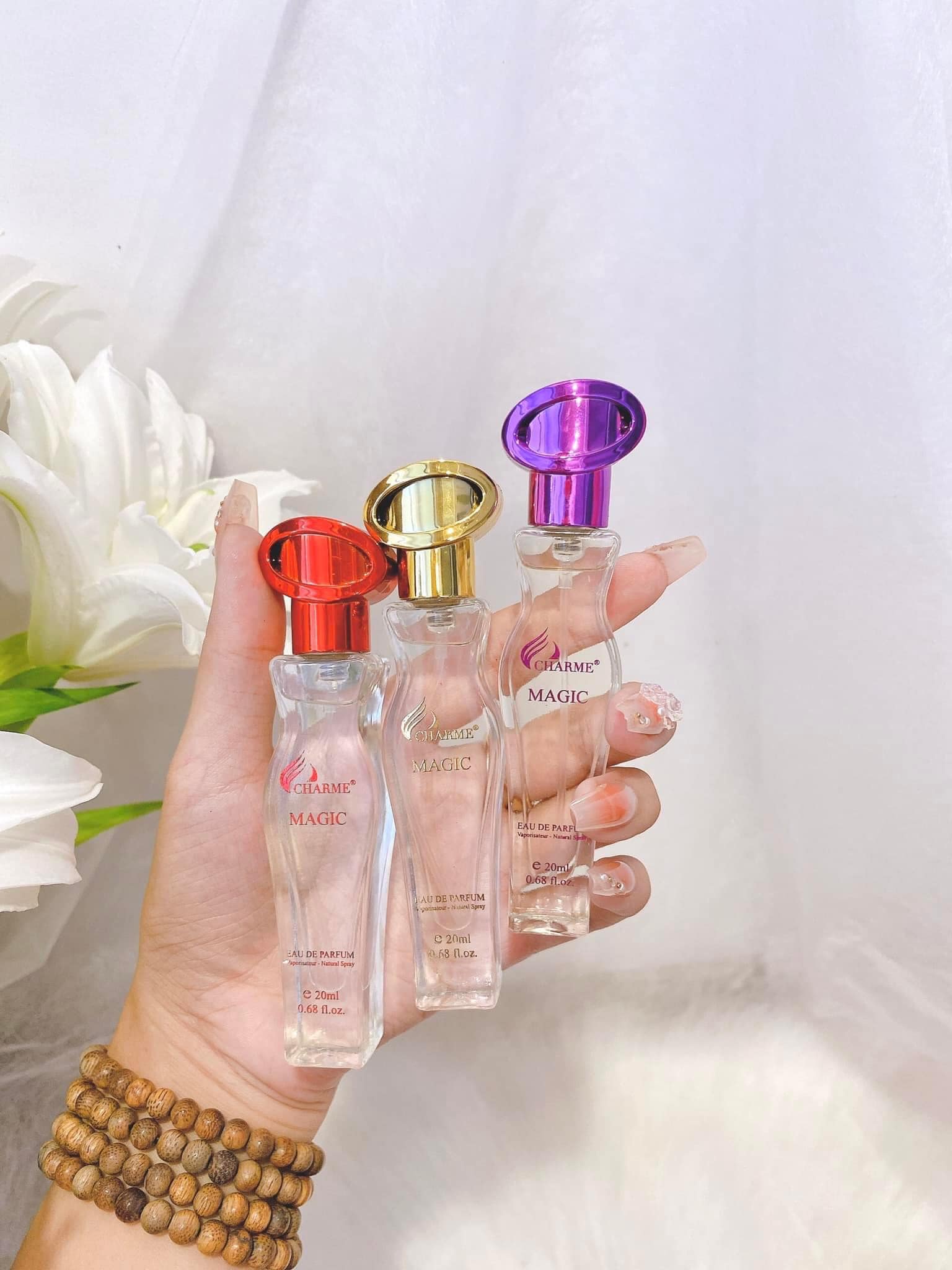 Nước hoa vùng kín Charme 20ml mẫu mới ưng xĩu luôn khách ơ Nước hoa vùng kín Charme 20ml mẫu mới ưng xĩu luôn khách ơ