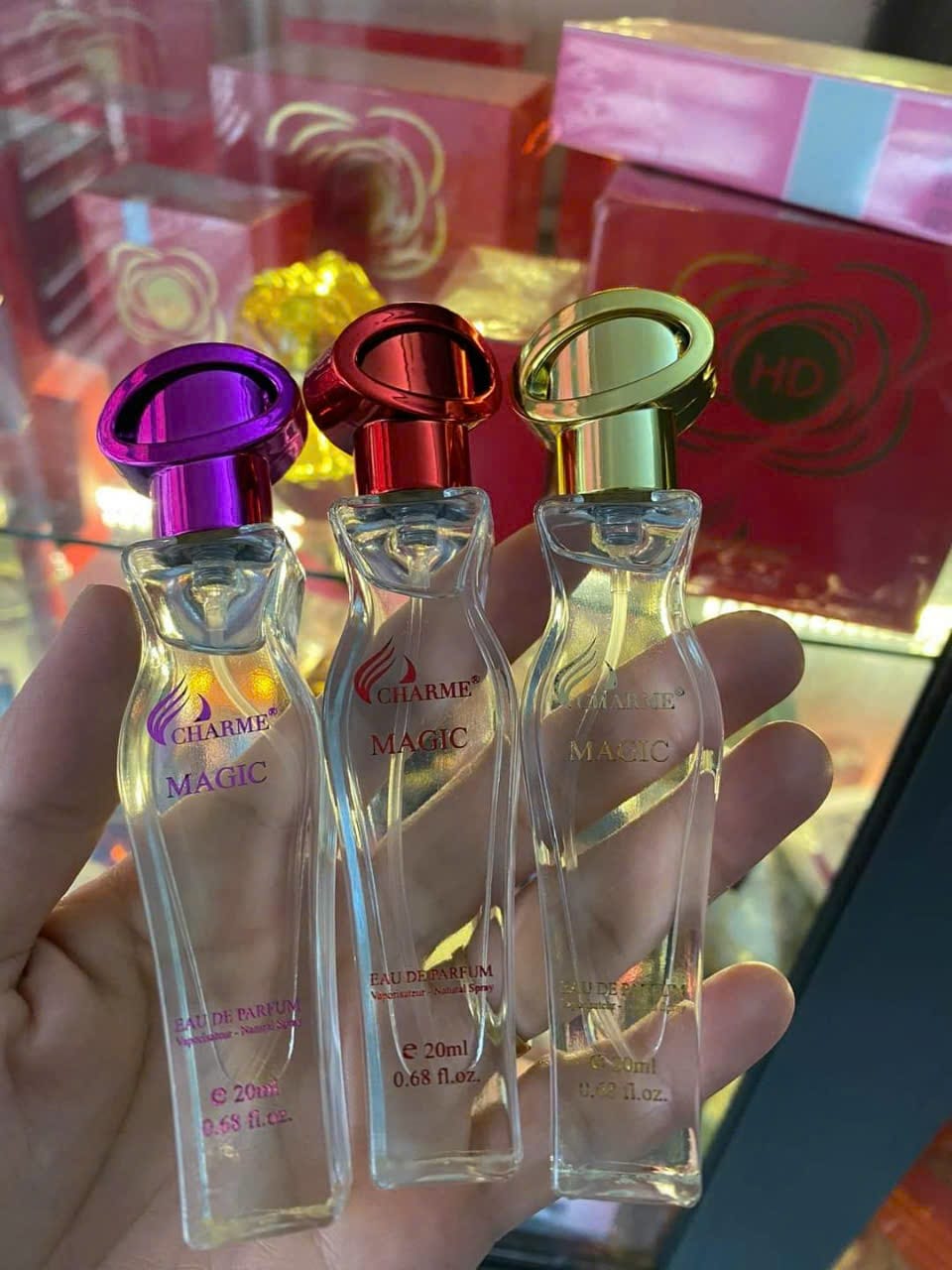 Nước hoa vùng kín Charme 20ml mẫu mới ưng xĩu luôn khách ơ Nước hoa vùng kín Charme 20ml mẫu mới ưng xĩu luôn khách ơ