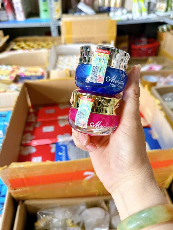 Kem Meiduzi Nhật Bản tem vuông Hàng nhập khẩu chính hãng Kem Meiduzi Nhật Bản tem vuông Hàng nhập khẩu chính hãng