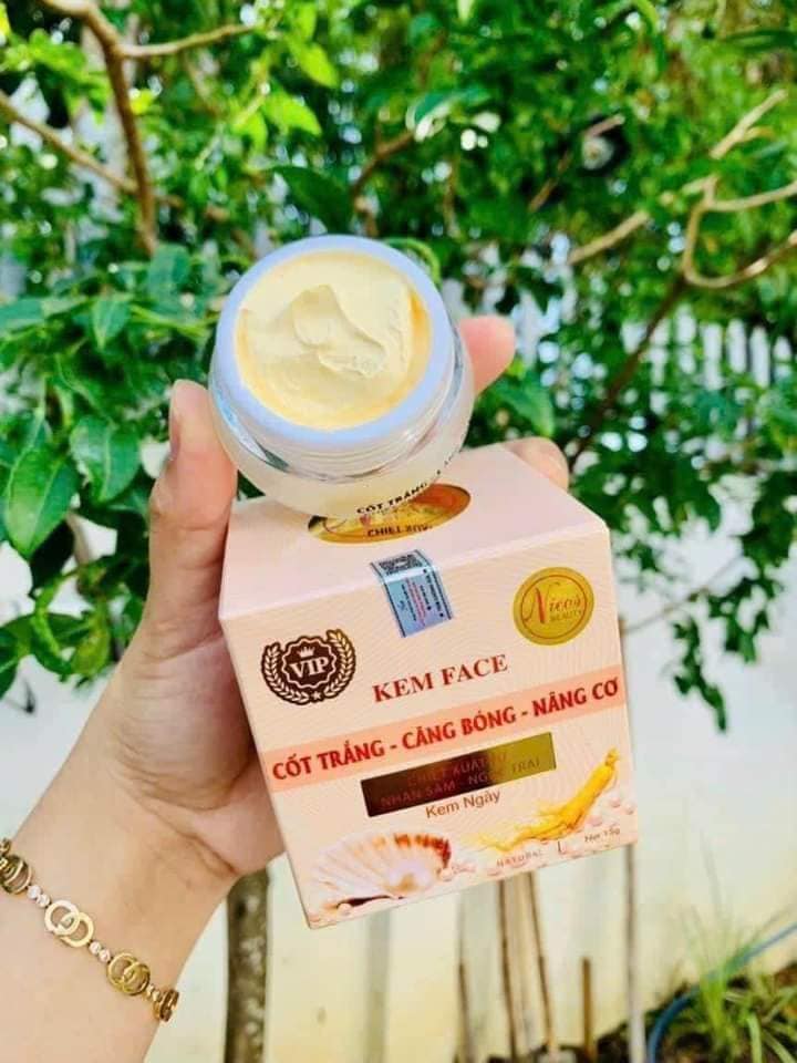 Kem Face Cốt Trắng Căng Bóng Nâng Cơ Nicos Beauty 15gr Kem Face Cốt Trắng Căng Bóng Nâng Cơ Nicos Beauty 15gr