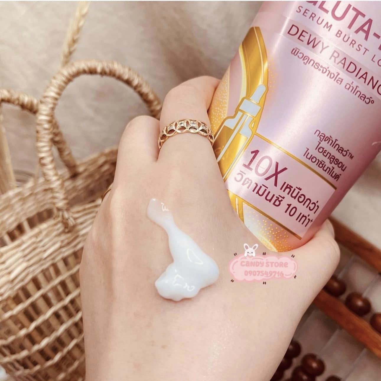 Yêu Chiều Làn Da Sữa Dưỡng Thể Vaseline 10X Màu Hồng Yêu Chiều Làn Da Sữa Dưỡng Thể Vaseline 10X Màu Hồng