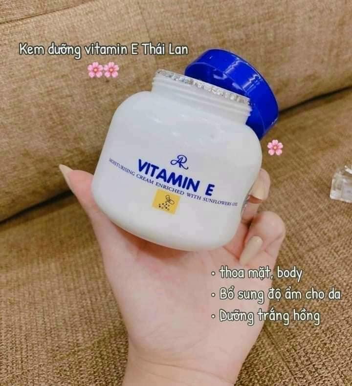Kem dưỡng ẩm Vitamin E AR 200g Thái Lan Kem dưỡng ẩm Vitamin E AR 200g Thái Lan