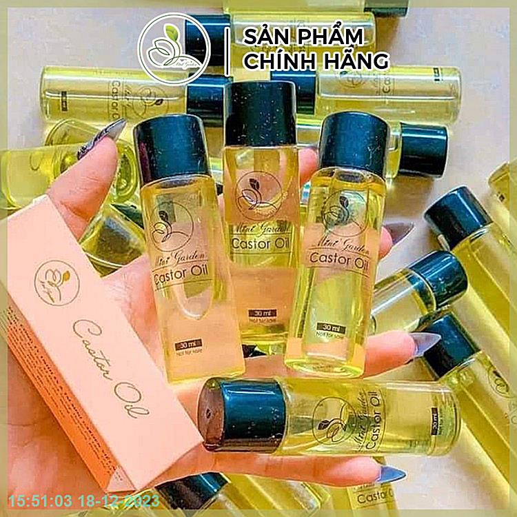 Sản phẩm Mini Garden Castor Oil là dòng sản phẩm tẩy trang chuyên biệt dành cho mắt và môi Sản phẩm Mini Garden Castor Oil là dòng sản phẩm tẩy trang chuyên biệt dành cho mắt và môi