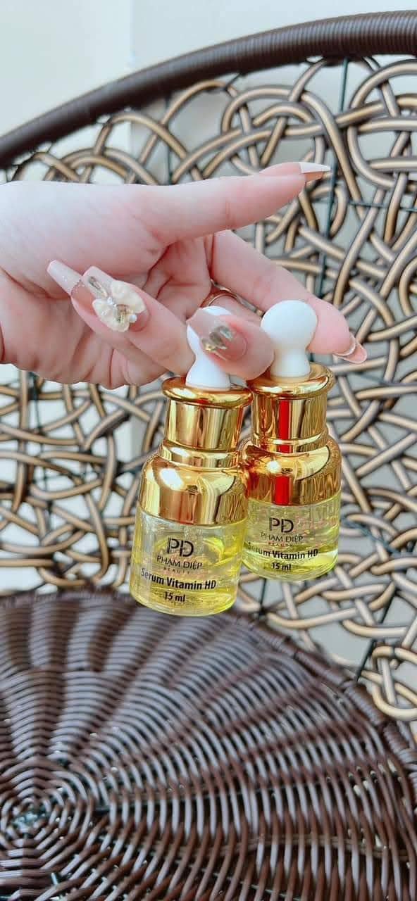 Serum Vitamin HD Phạm Điệp Níu giữ tuổi thanh xuân Serum Vitamin HD Phạm Điệp Níu giữ tuổi thanh xuân