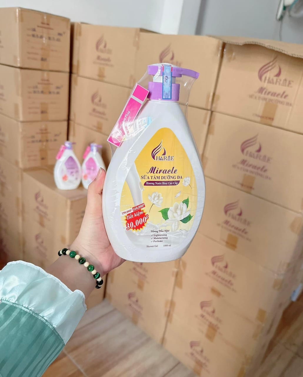 Sữa Tắm Nước Hoa Charme Miracle 1000ml Hương Hoa Nhài Sữa Tắm Nước Hoa Charme Miracle 1000ml Hương Hoa Nhài